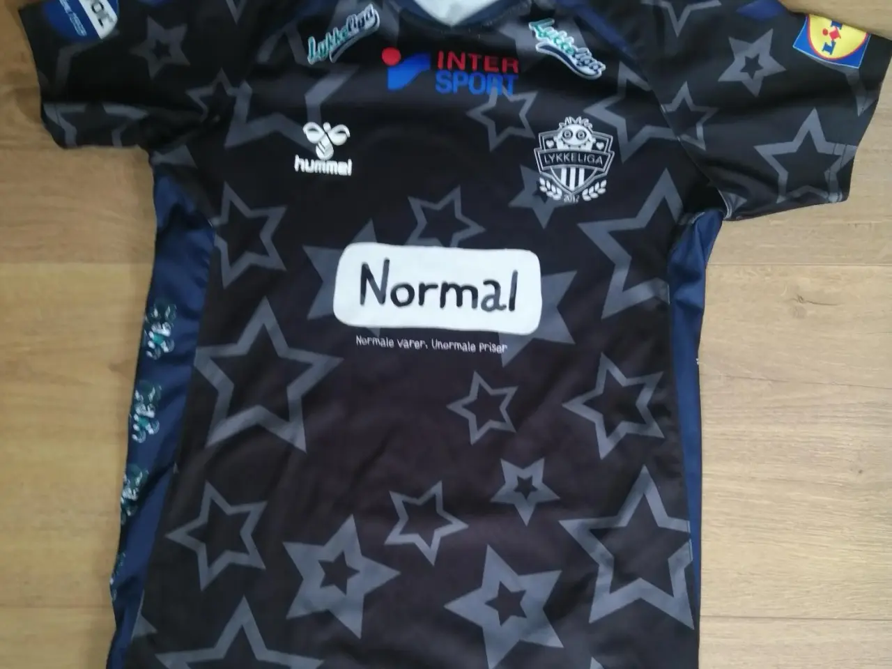 Billede 3 - NY LYKKELIGA HUMMEL HÅNDBOLD TRØJE, STR. 12 ÅR