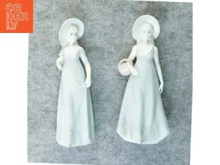 Figurer (2 stk) (str. 22 x 10 cm)