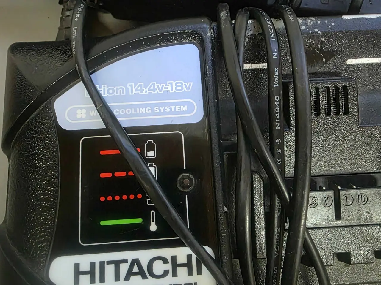 Billede 5 - Hitachi oplader