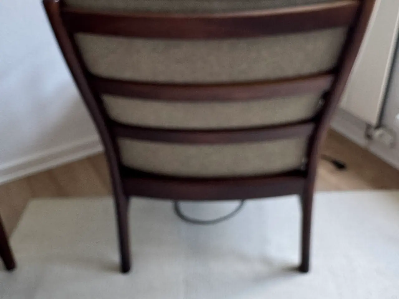Billede 3 - FARSTRUP 2-personers sofa og 2 stole
