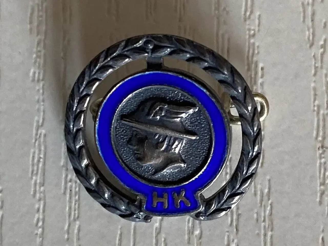 Billede 2 - HK Jubilæums-emblemer
