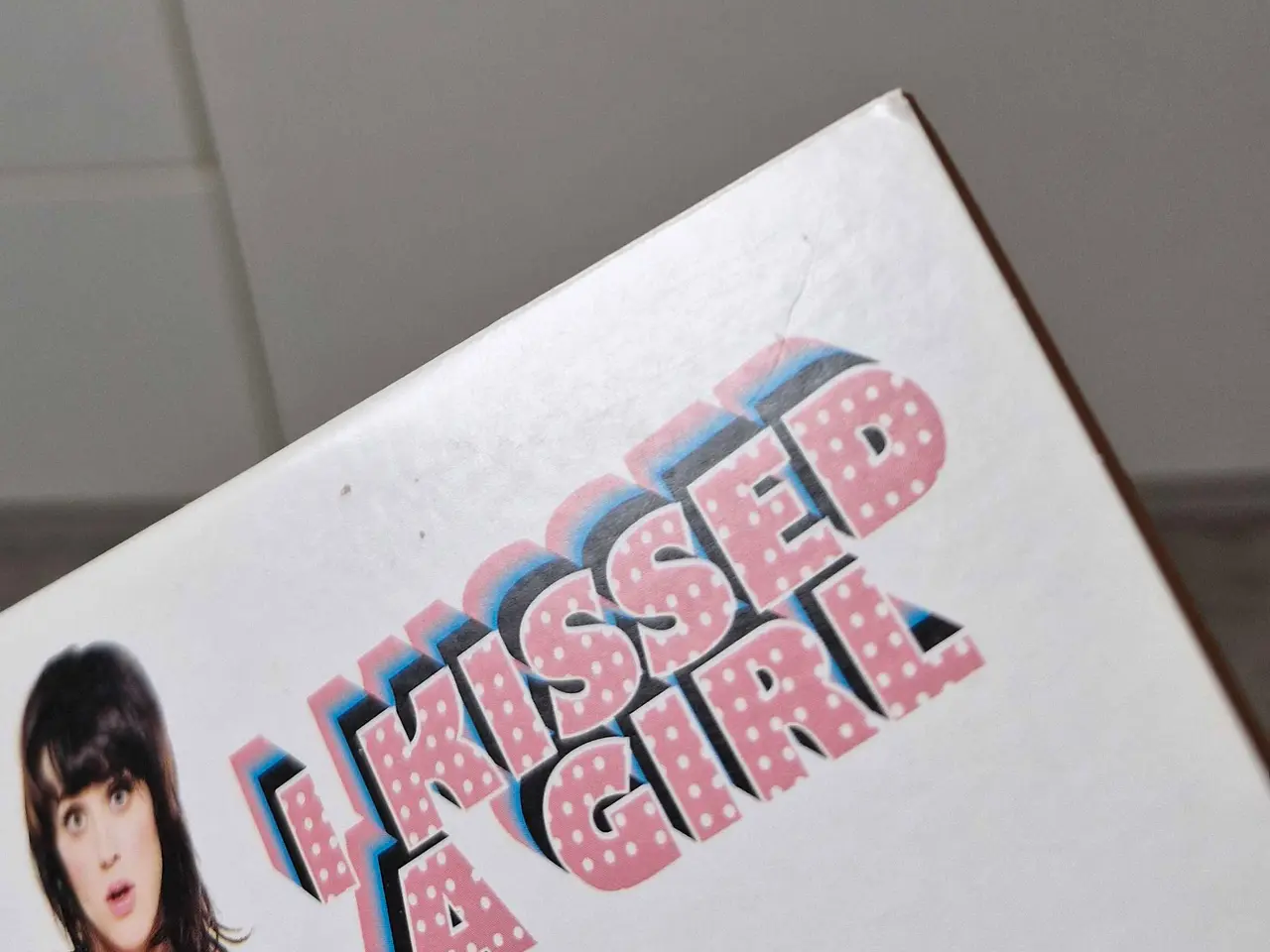 Billede 10 - Katy Perry - I Kissed A Girl (Single)