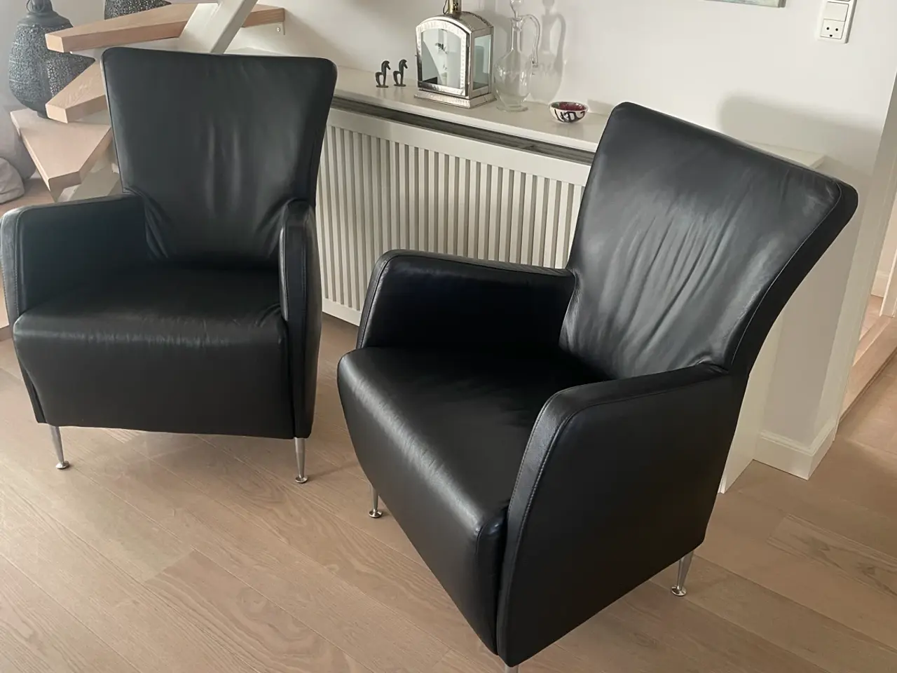 Billede 5 - 2 stk. BoConcept Model 031 lænestole i sort læder