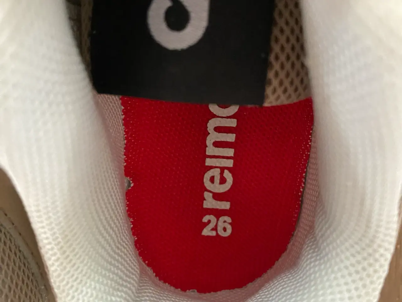 Billede 3 - Overgangs sneakers str 26