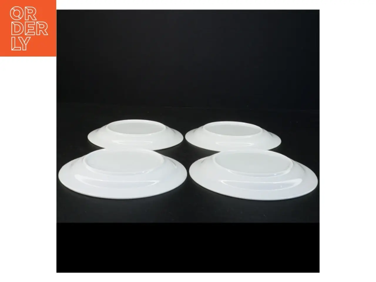 Billede 4 - Hvide porcelænstallerkener (str. 17 x 2 cm)