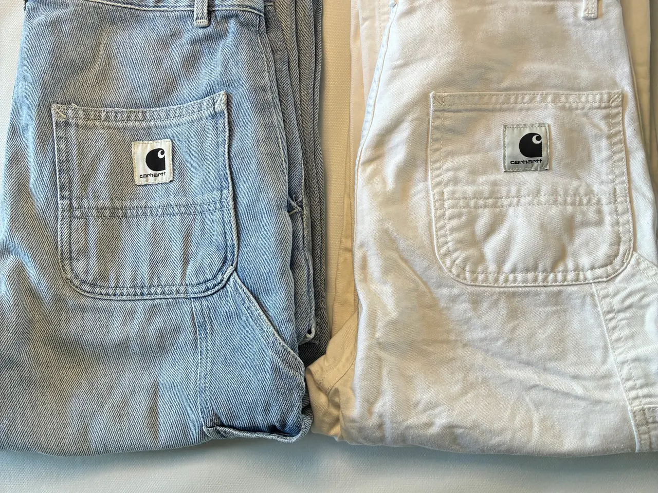 Billede 1 - Carhartt Jeans, hvide og lyseblå