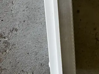 Loftslampe med lysstofrør