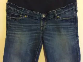 Denim vente shorts