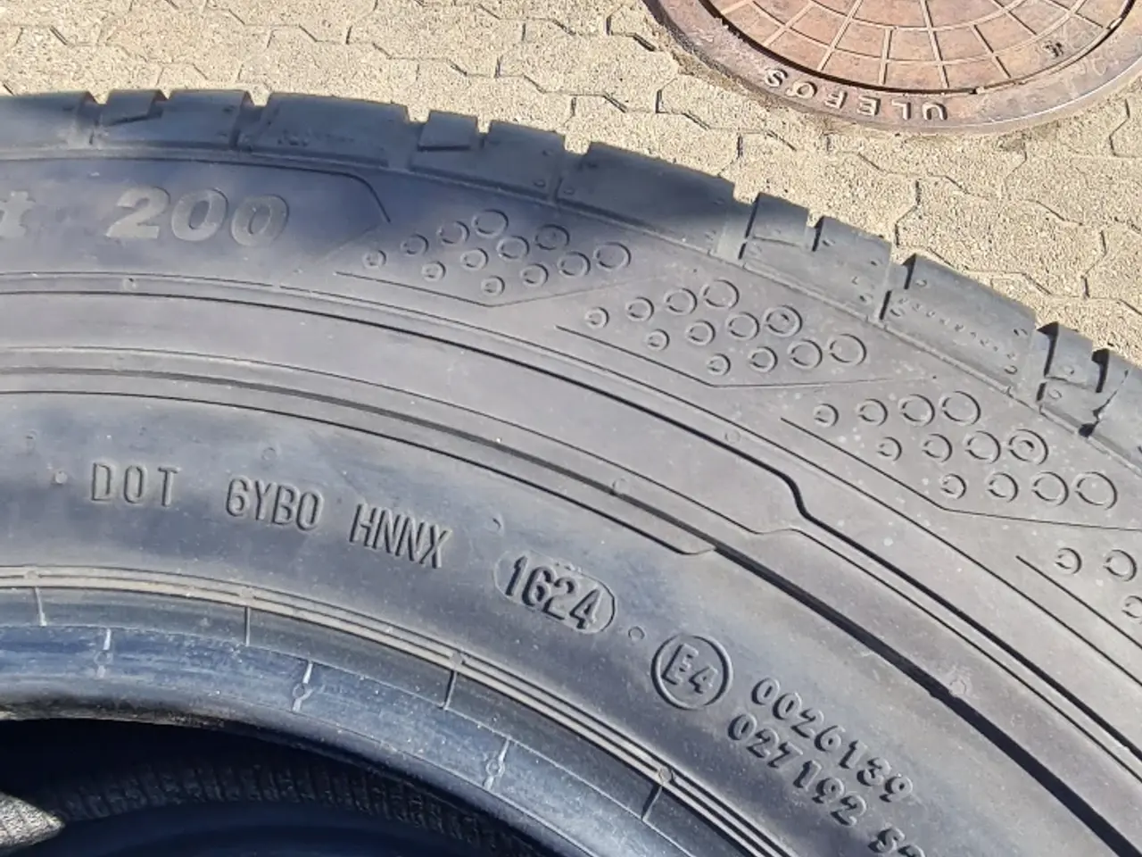 Billede 5 - 235/65-16 sprinter dæk