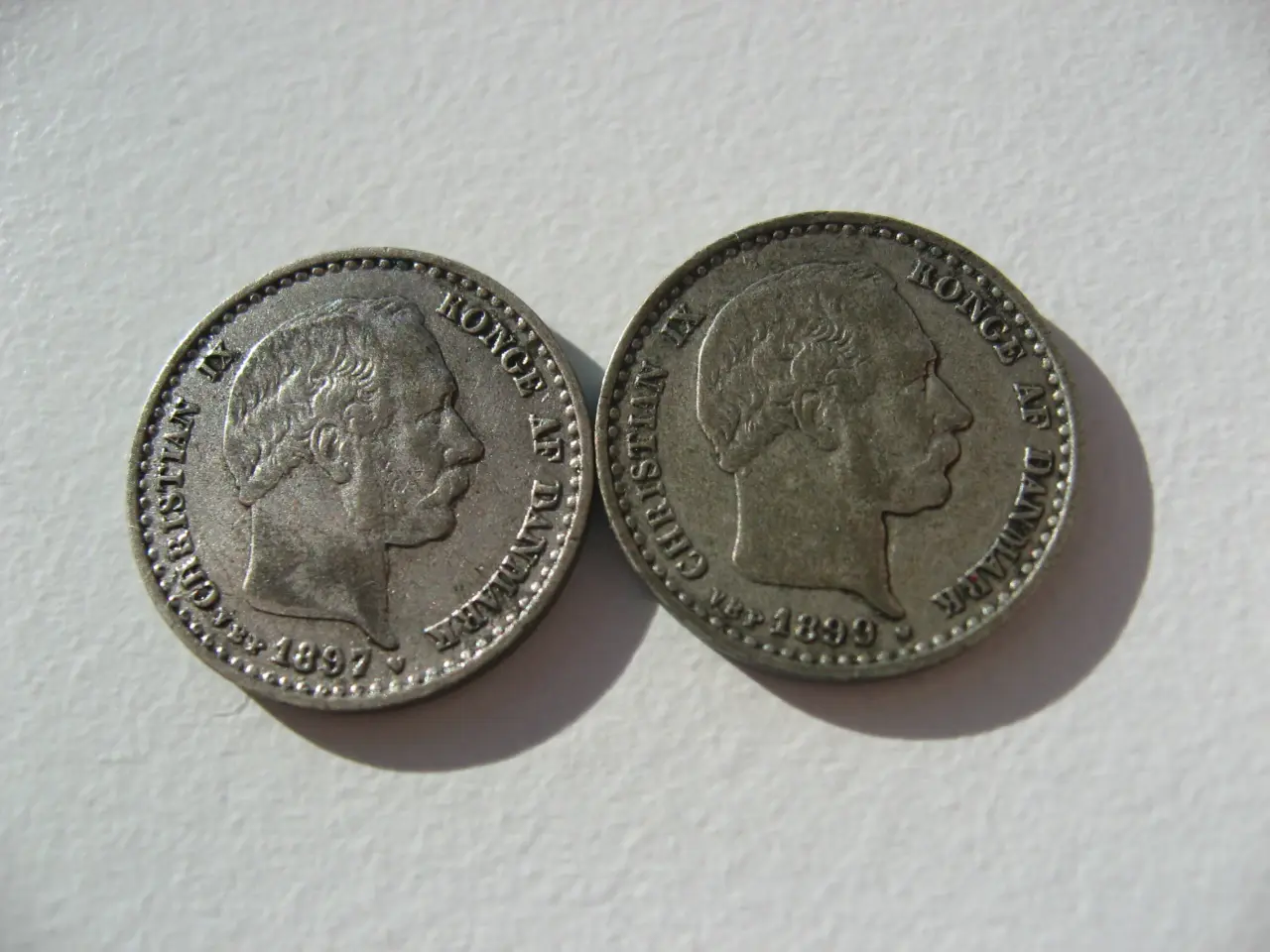 Billede 3 - Flotte delfin sølv 10 ører 1897 & 1899