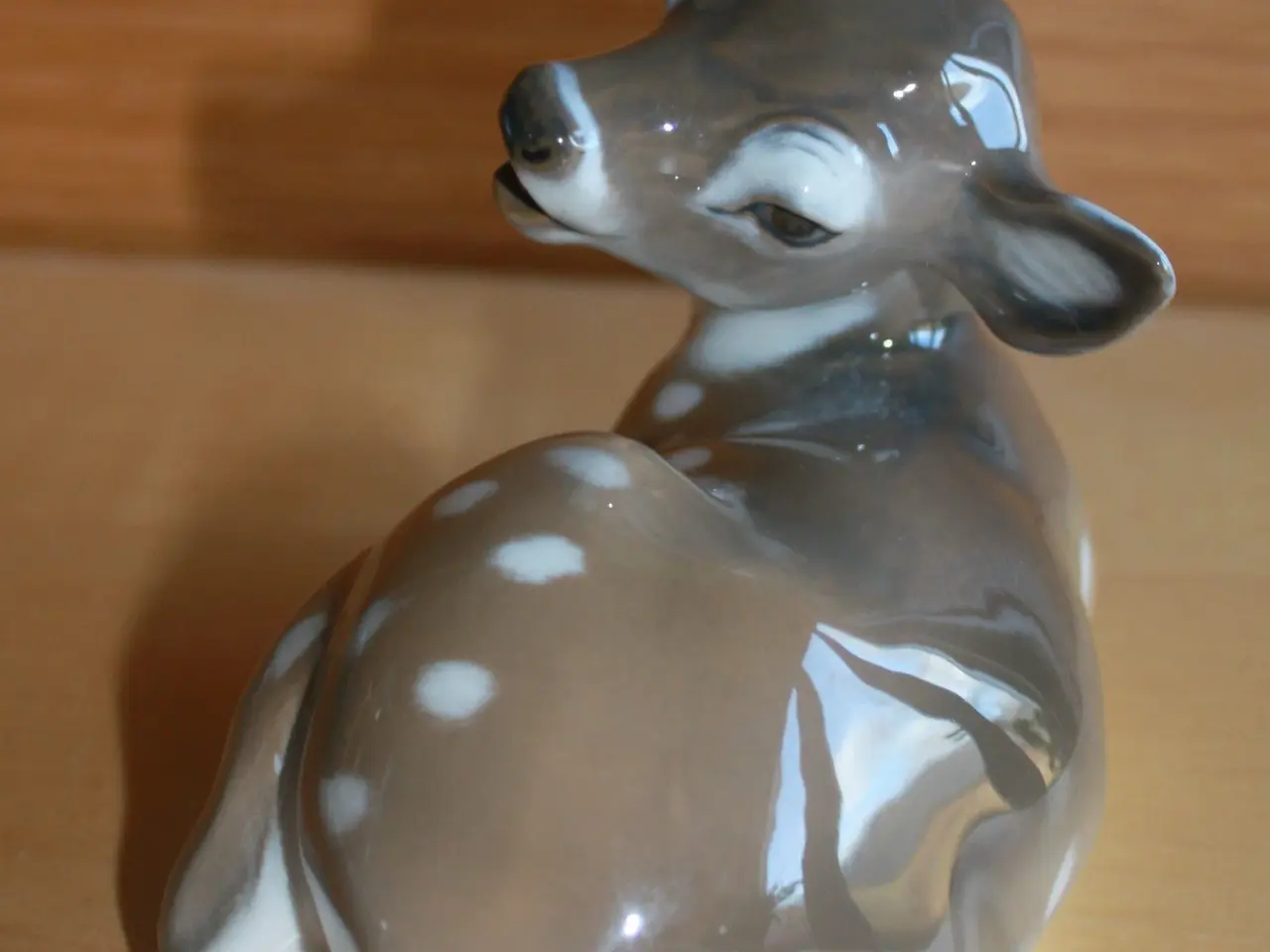Billede 4 - Liggende Dådyrkid, Royal Copenhagen