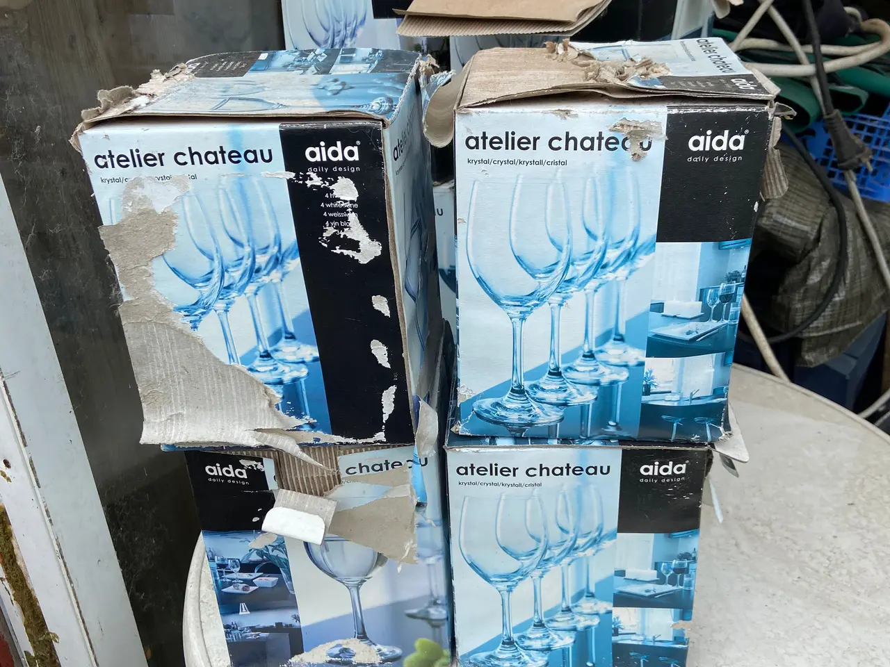 Billede 1 - Rød og hvid vins glas