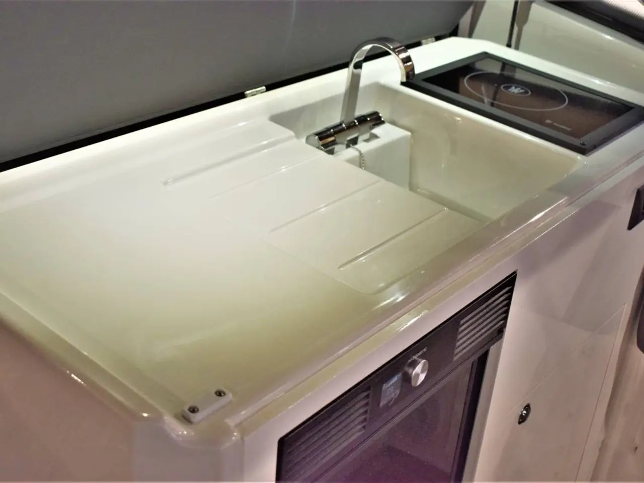 Billede 18 - Finnmaster T9 - 2 X F300 Yamaha/Udstyr