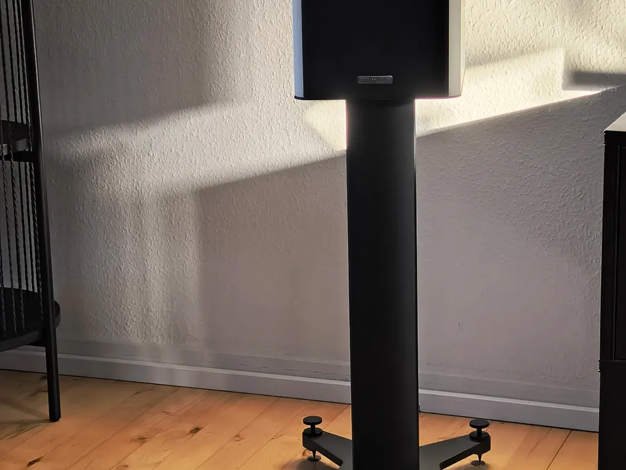 Billede 1 - Dynaudio stand 20