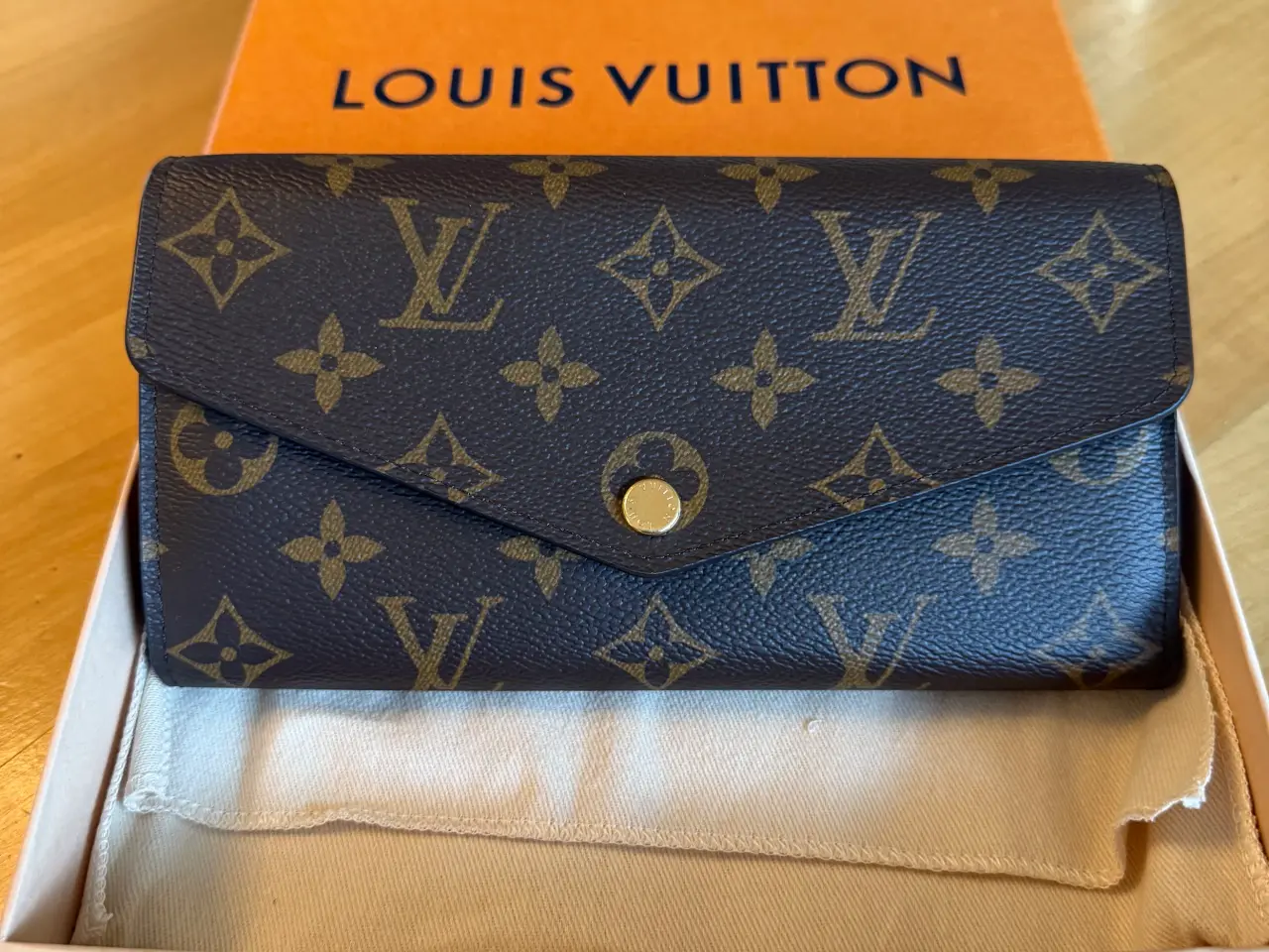 Billede 1 - LOUIS VUITTON Sarah Wallet - SOLGT
