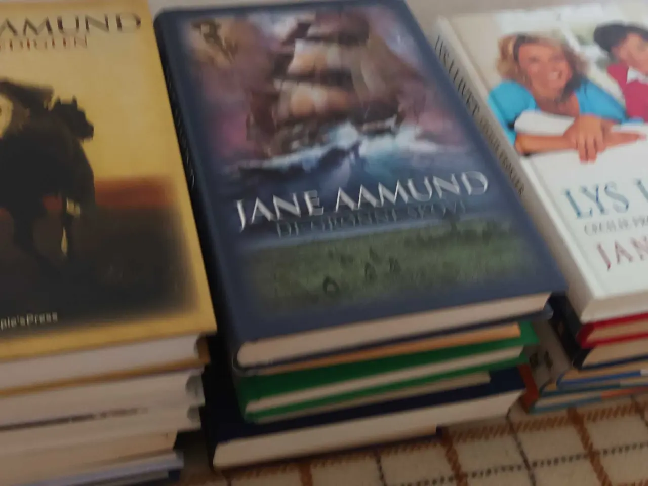 Billede 3 - Jane Aamund bøger 18 stk. sælges 