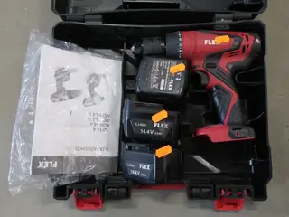 Skruemaskine FLEX samt 3 stk. batterier