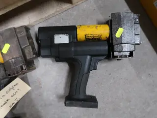 Akku axialpresse REMS