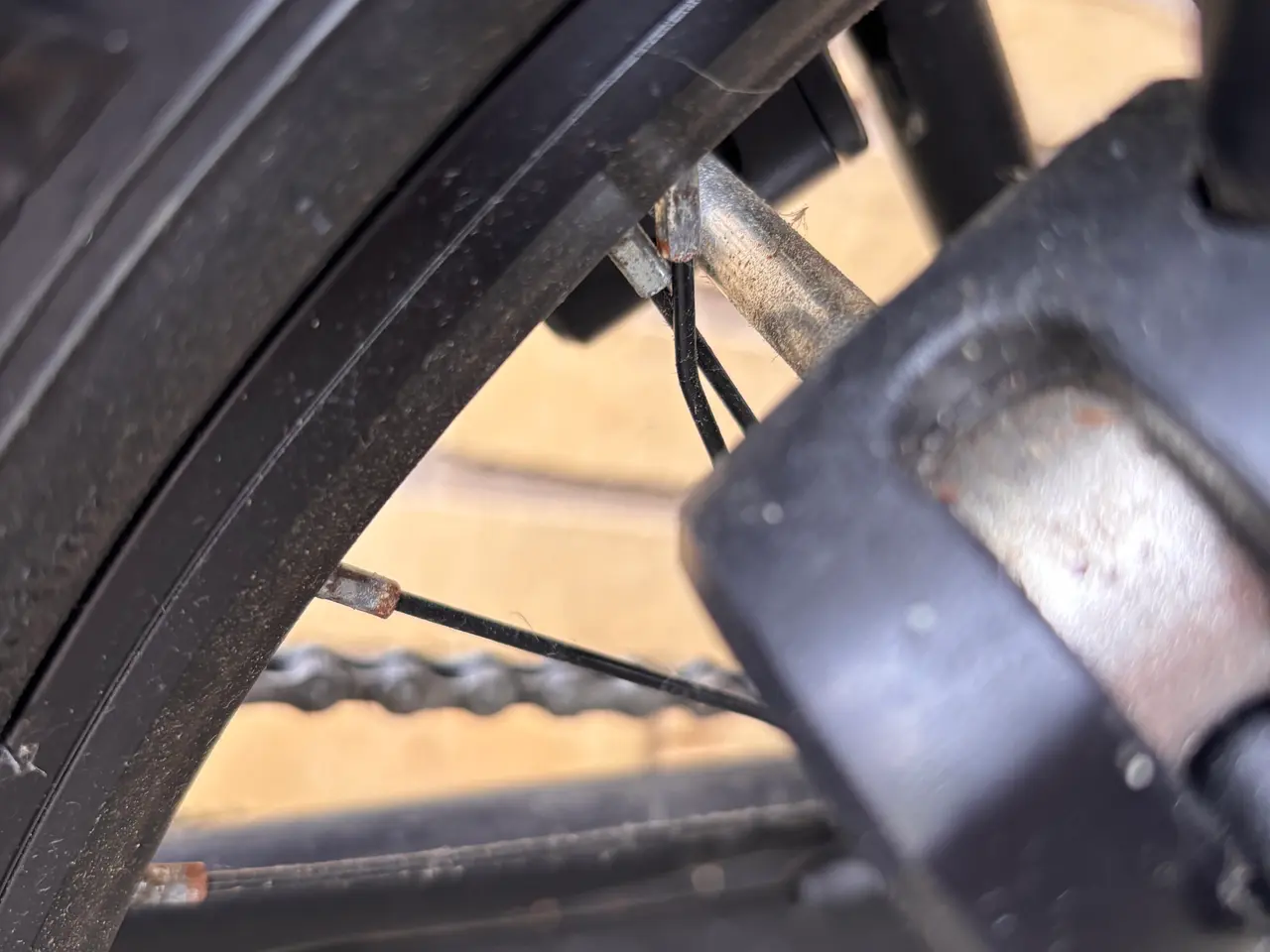 Billede 2 - Drengecykel defekt baghjul