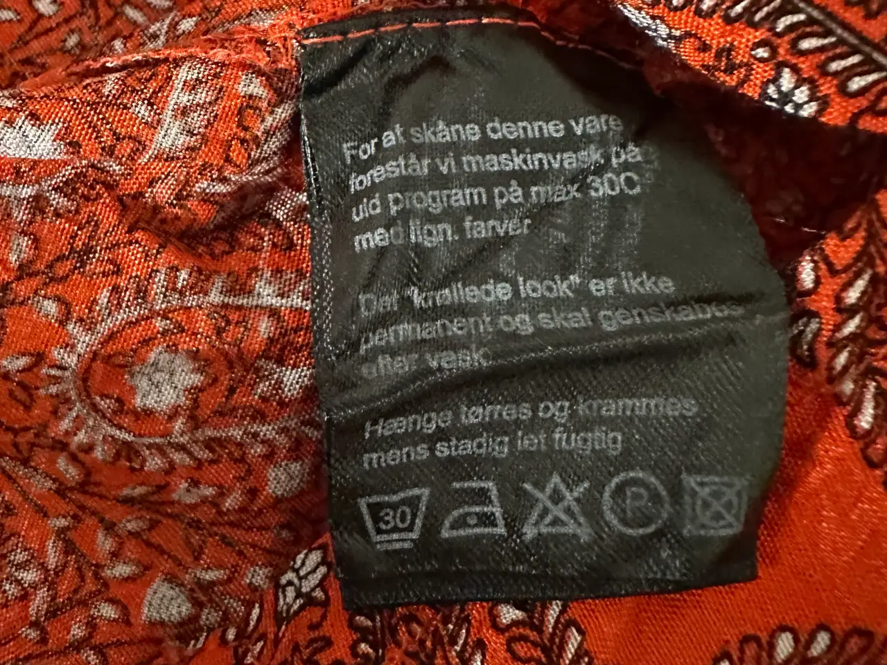 Billede 4 - Flot Masai bluse