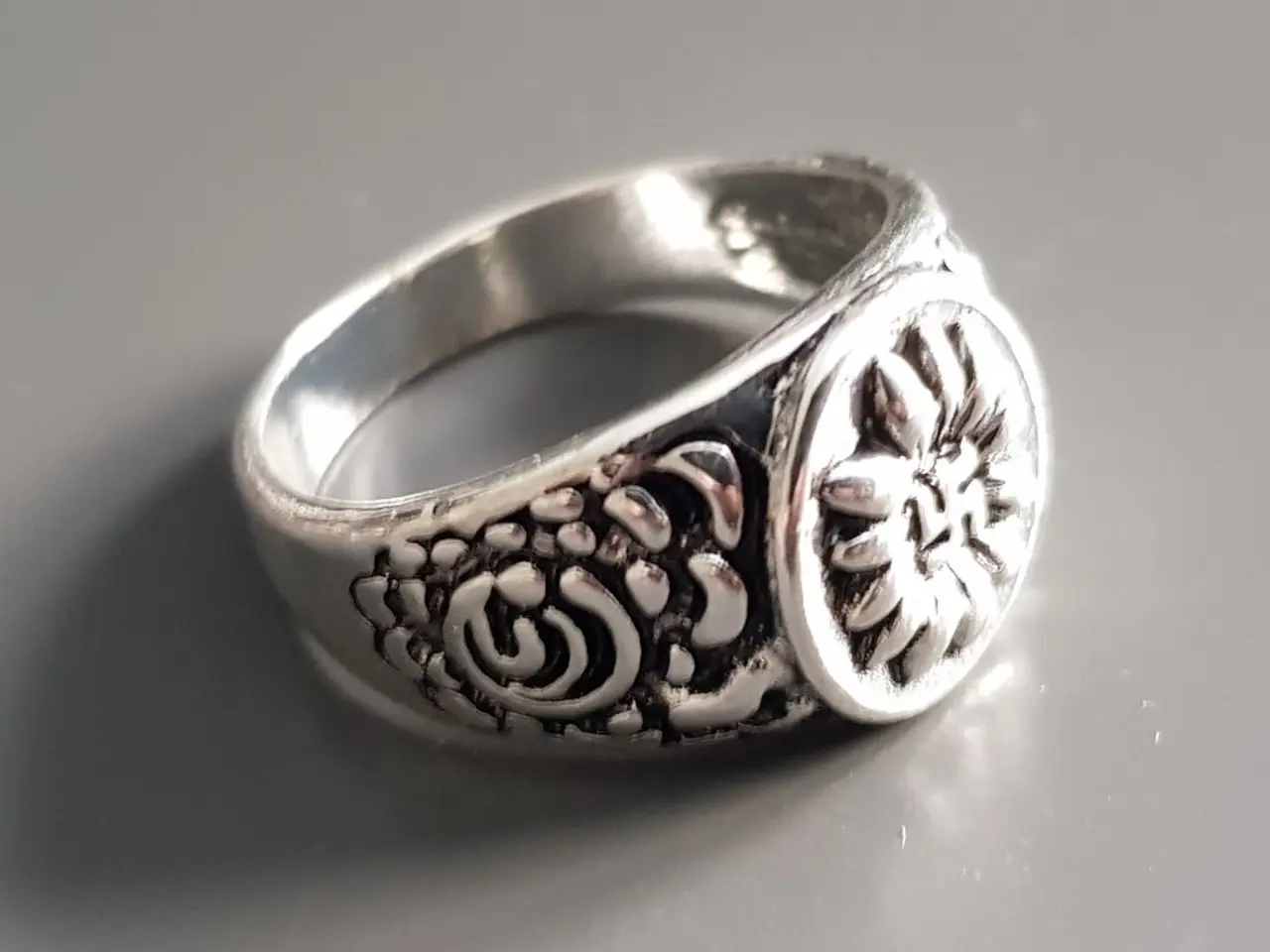Billede 1 - Tyskland WW2 fingerring