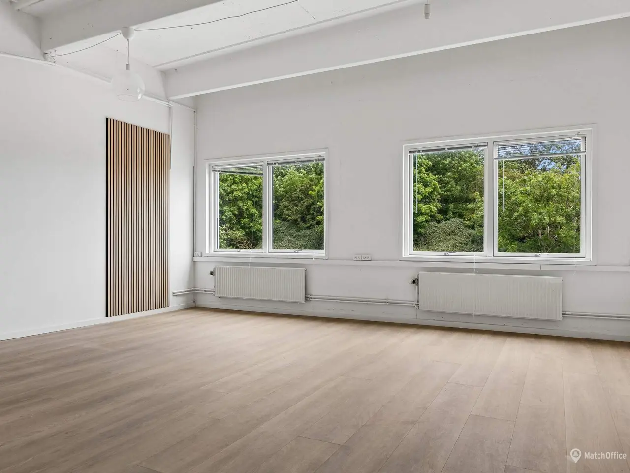 Billede 4 - 785 m² nyistandsat lager/showroom og kontor ud til trafikeret vej