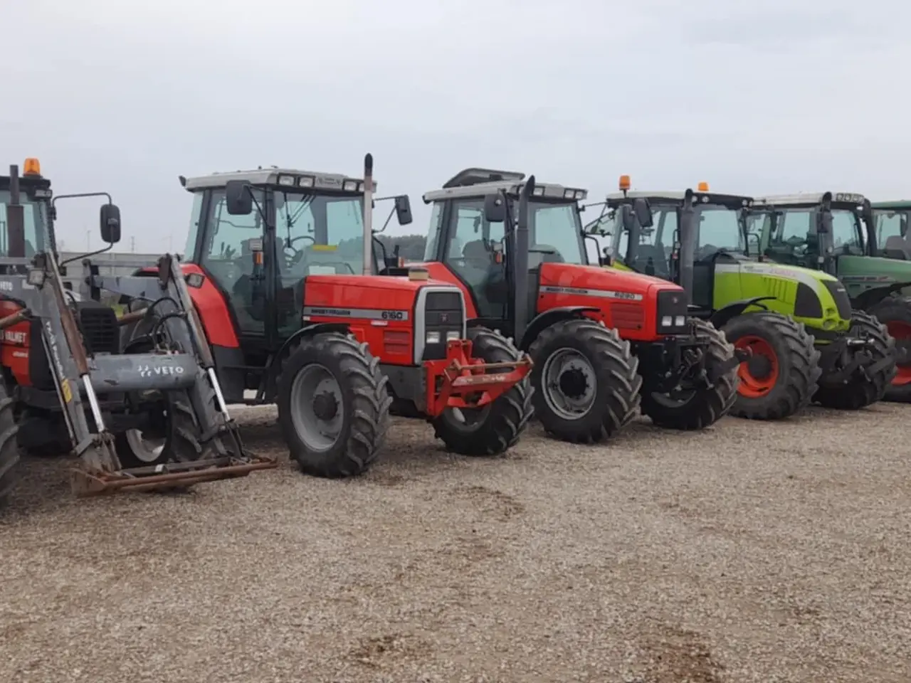 Billede 1 - Traktor