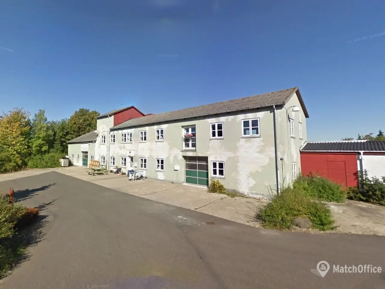 Billede 1 - LAGER / GARAGE / ERHVERV – MED EGEN PORT I HEDEHUSENE!