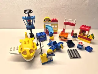 Duplo Lufthavn med Fly, Mennesker, Bygningsdele sa