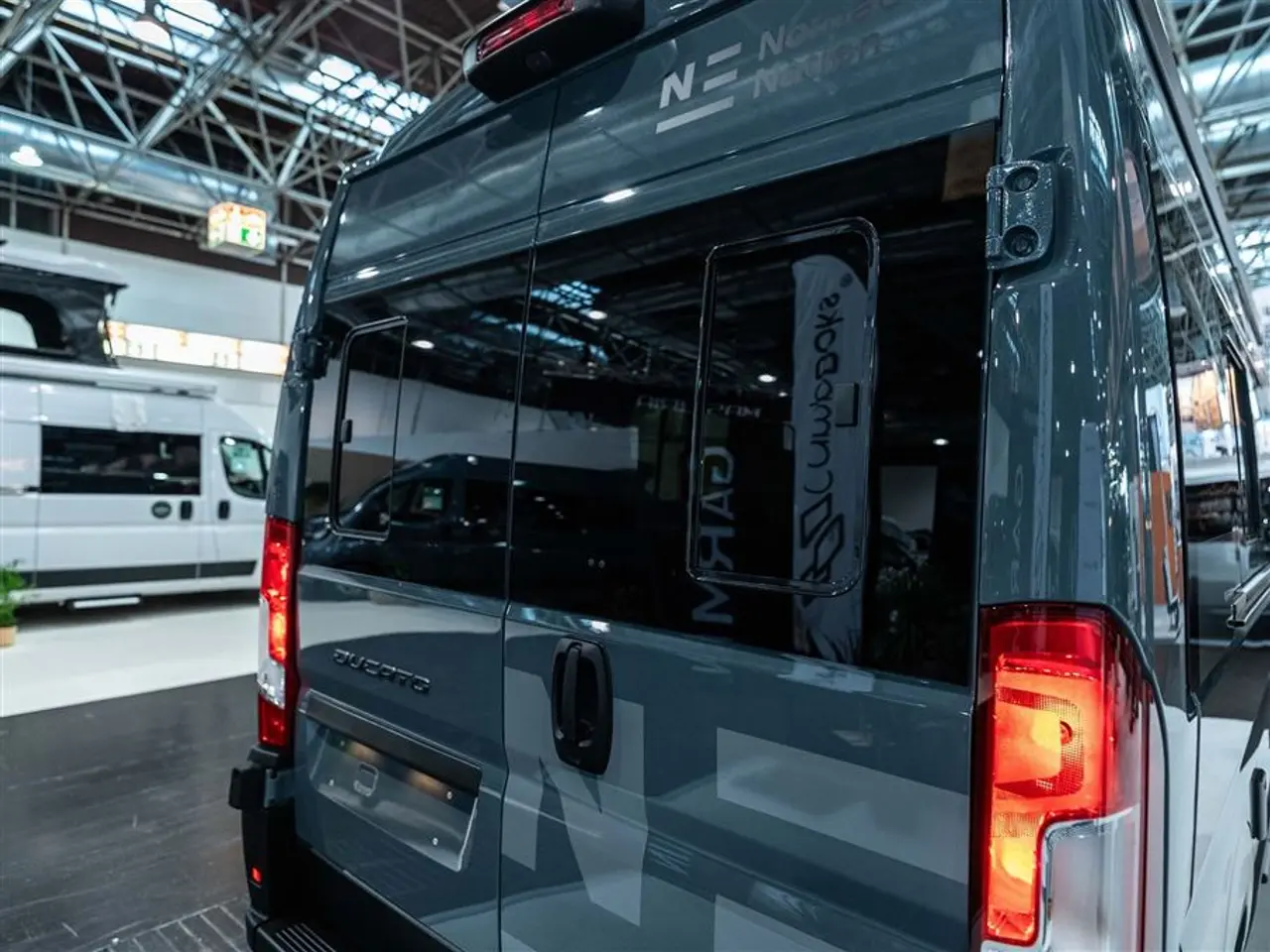 Billede 47 - 2027 - Nomade Nation Space S STEALTH VAN MED LOUNGE I SKANDINAVISK DESIGN