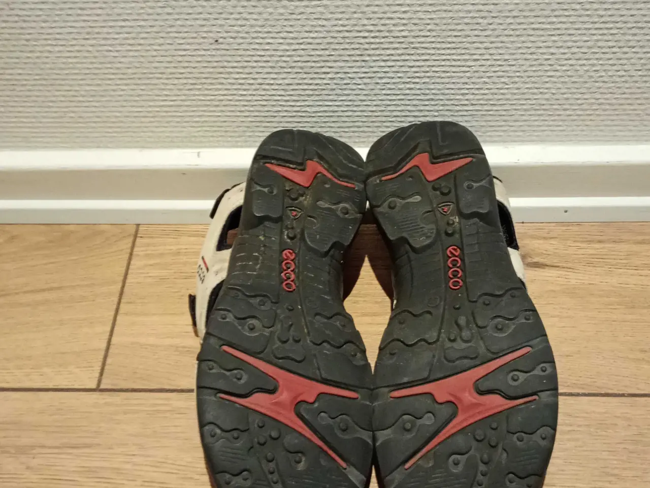 Billede 2 - Damesandaler med Velcro, Ecco, Str. 41 & 42.
