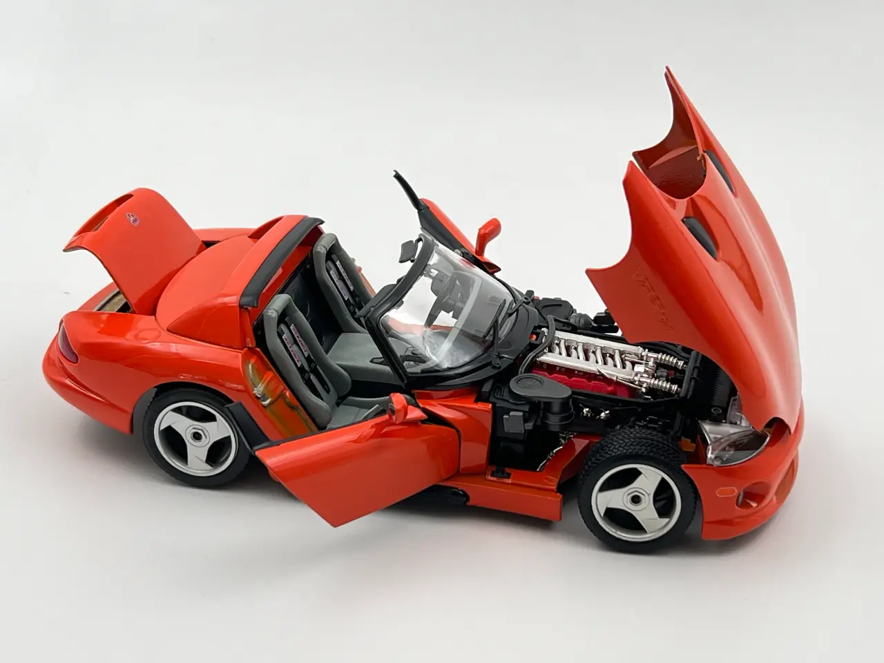 Billede 4 - 1992 Dodge - Viper RT/10 - Orange 1:18