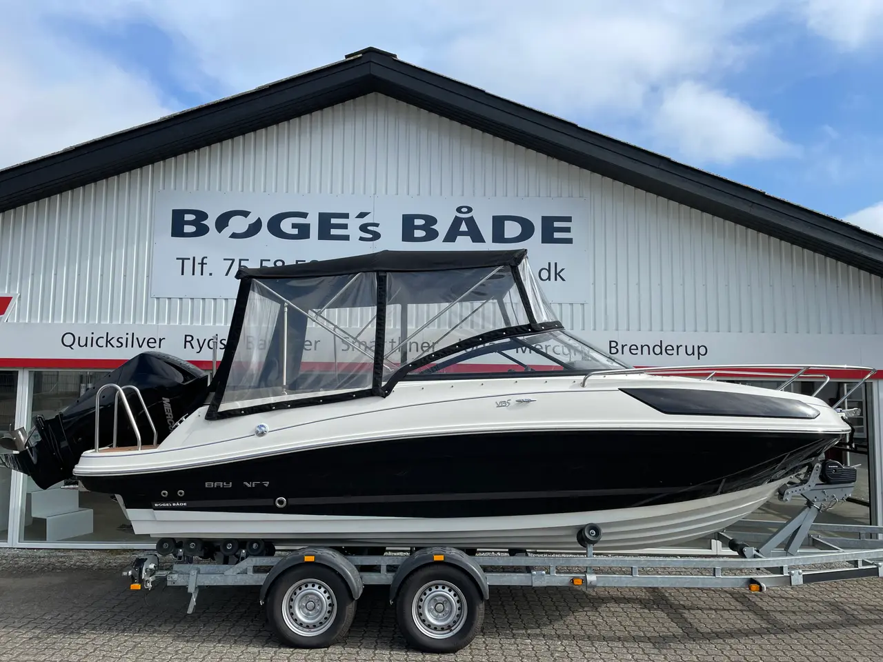 Billede 1 - VR5 Cuddy med F225 Mercury V6 og 2500 kg Brenderup trailer.