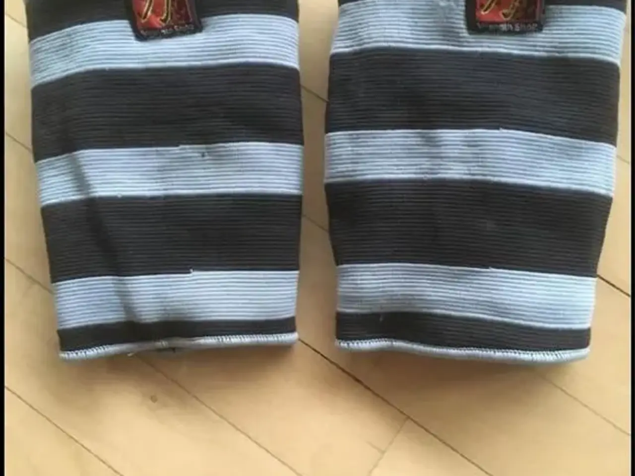 Billede 1 - Strengthshop Odin knæbind 36-39cm
