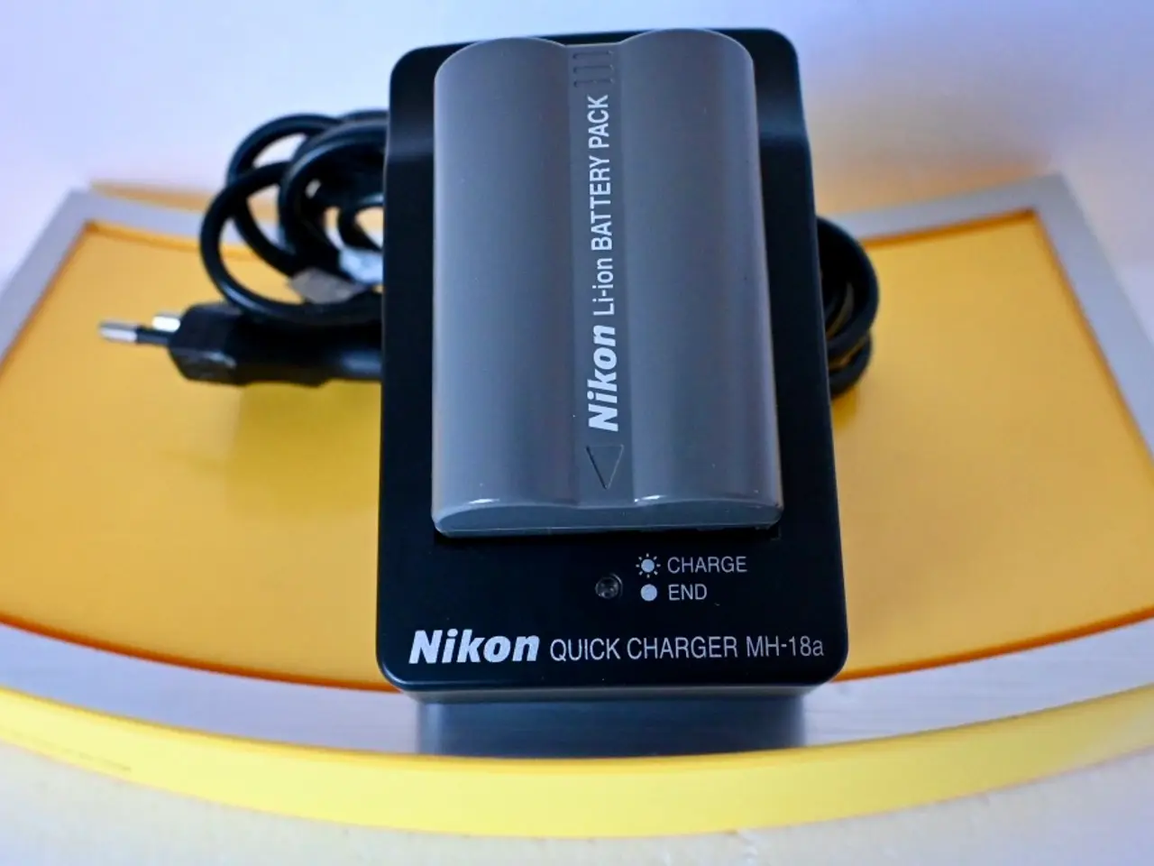 Billede 1 - MH-18a Charger incl. EN-EL3e