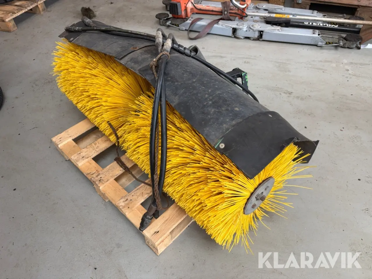 Billede 1 - Svingbar kost Egholm Hydraulisk