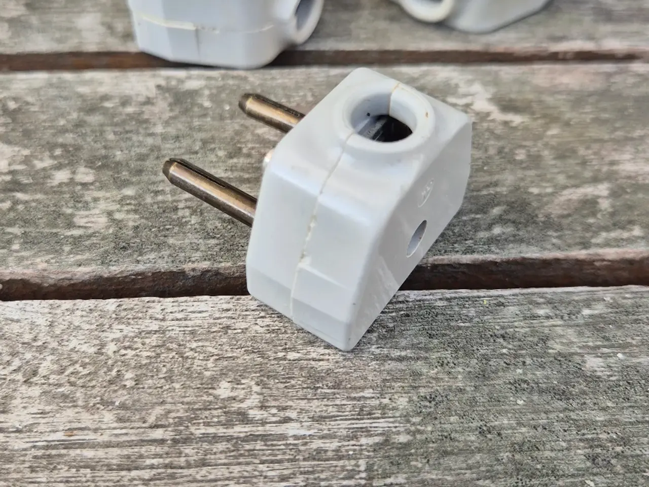 Billede 2 - Smarte pladsbesparende vinkelstik 