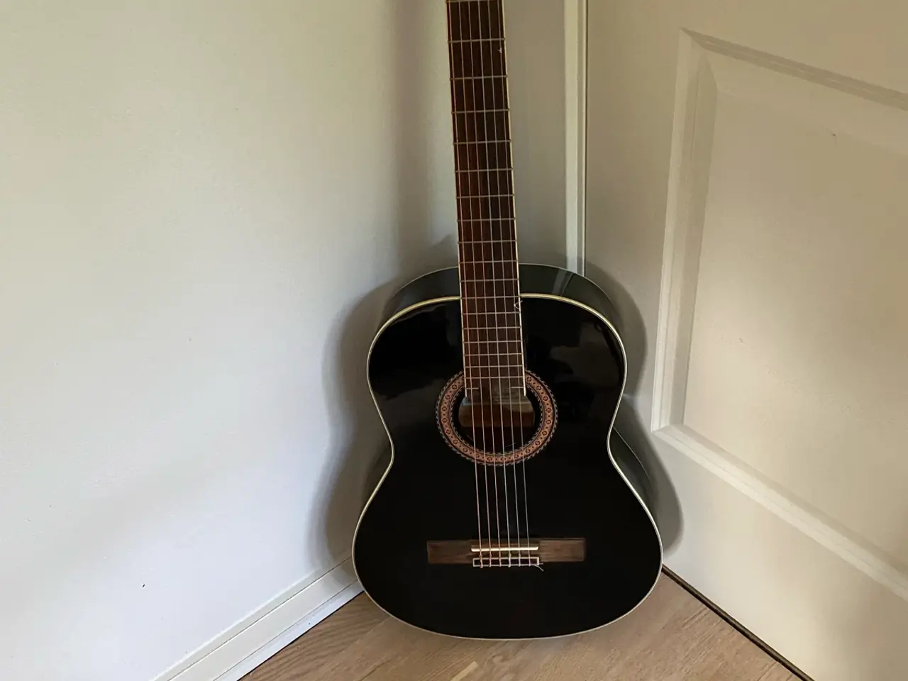 Billede 1 - Guitar