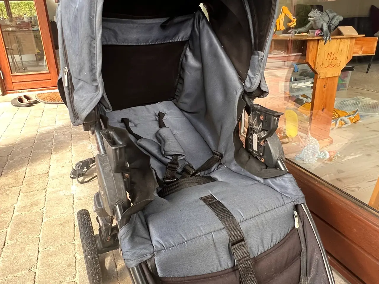Billede 3 - Britax klapvogn med drejehjul og stor varekurv