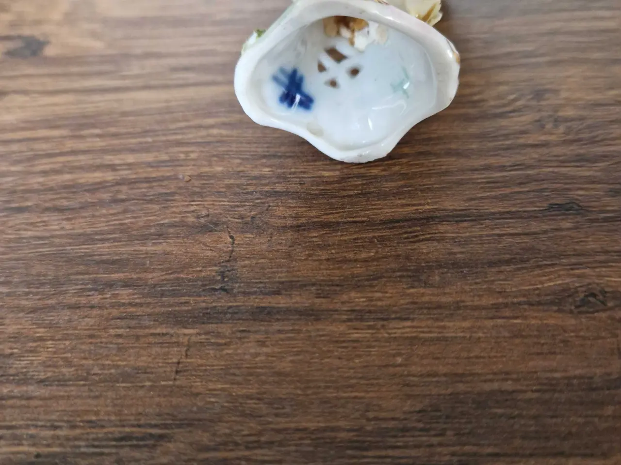 Billede 5 - Smukt antikt vægrelief I biscuit porcelæn
