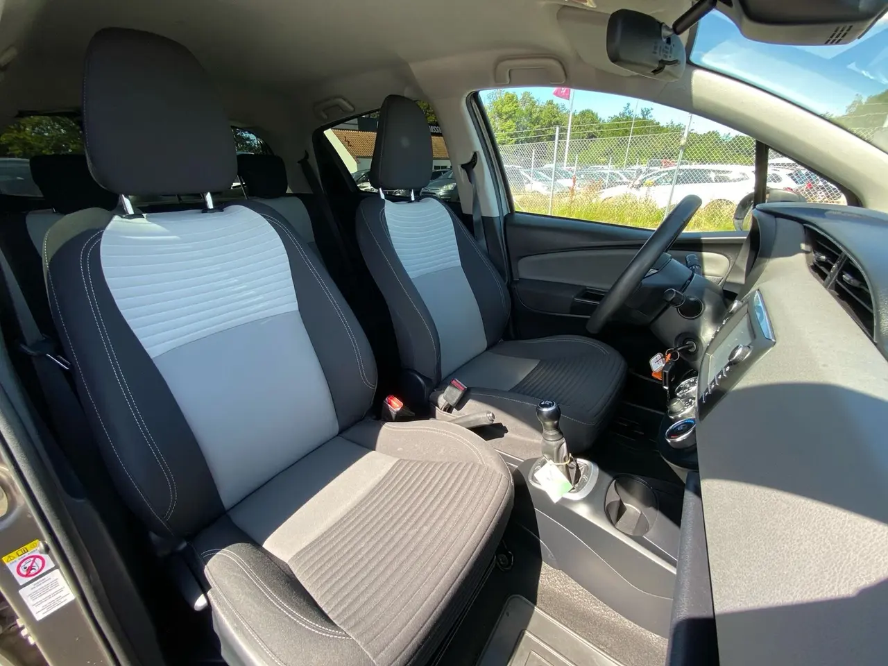 Billede 10 - Toyota Yaris 1,0 VVT-I T2 69HK 5d