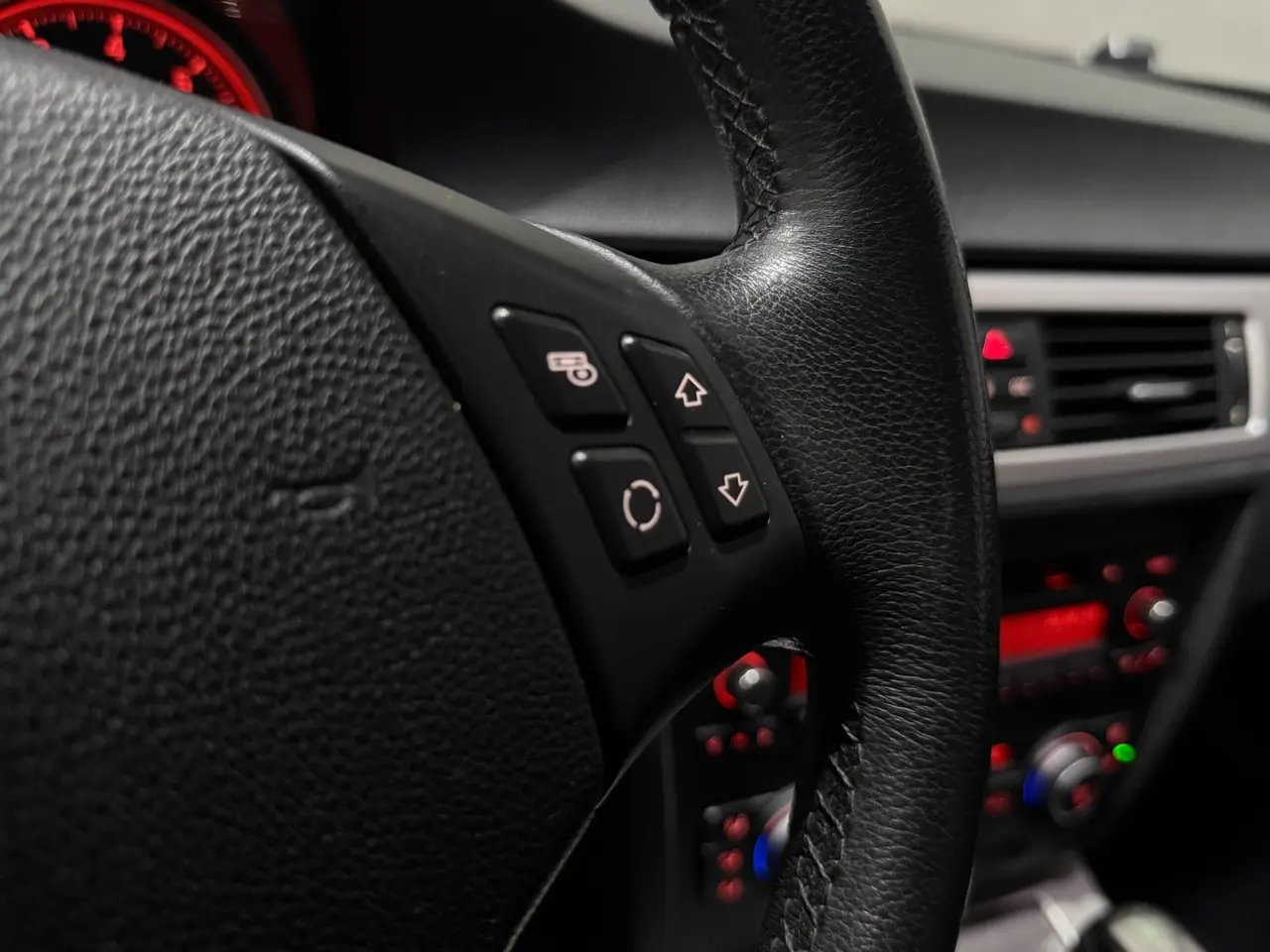 Billede 10 - BMW 325i 3,0 Steptr.