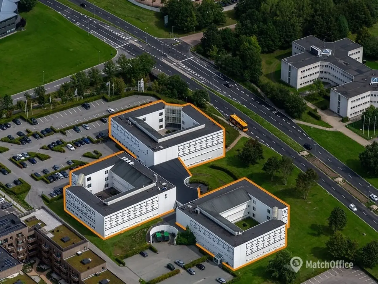 Billede 21 - Særdeles præsentabel kontorejendom m. gode faciliteter