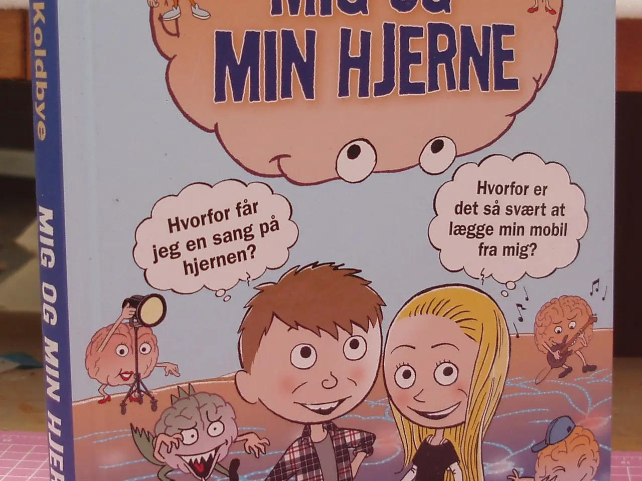 Billede 1 - Mig og min hjerne af Charlotte Koldbye