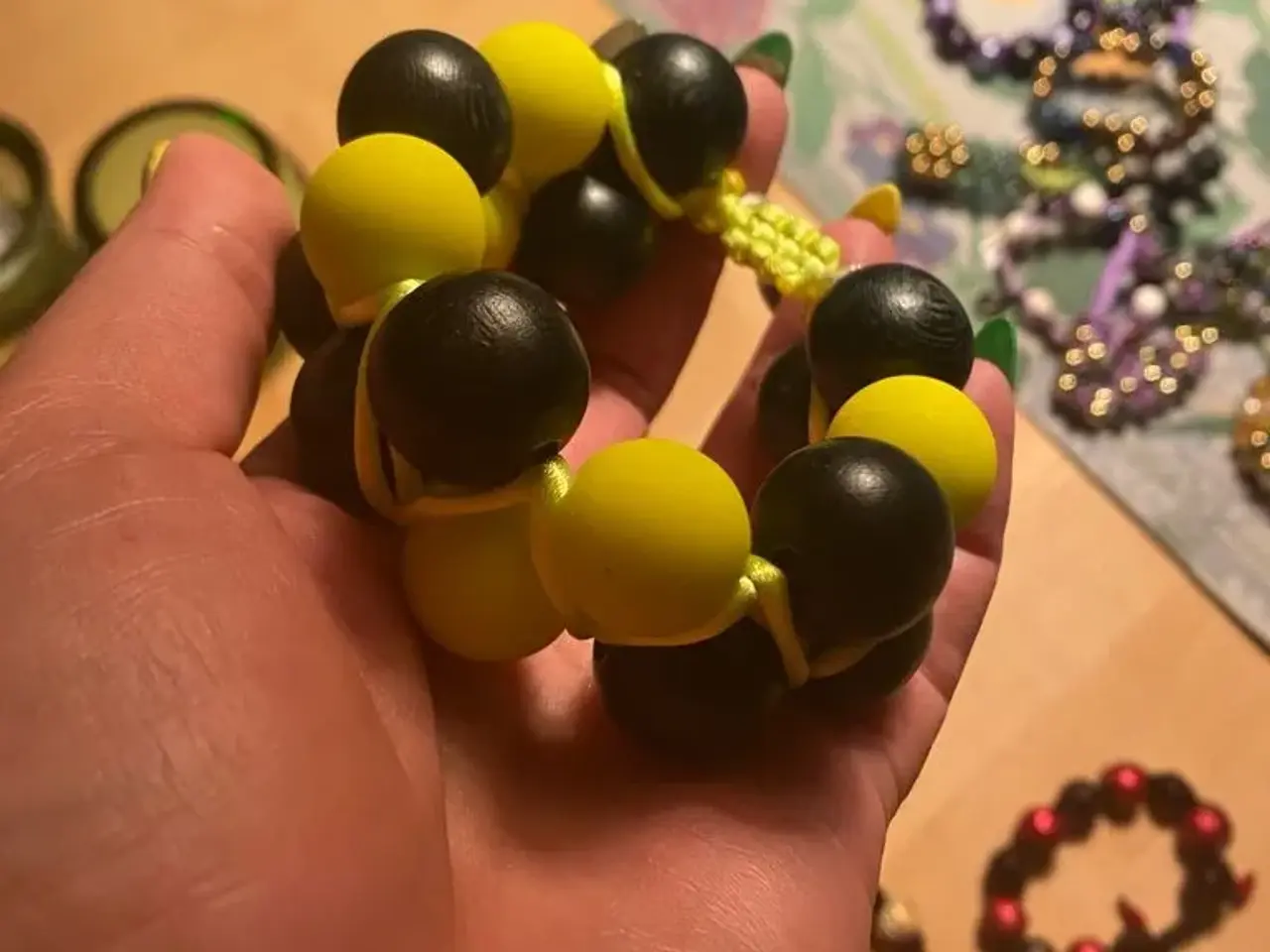 Billede 3 - Nye knyttede armbånd