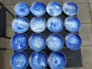 Juleplatter fra 1965 til 1979. Ialt 15stk.