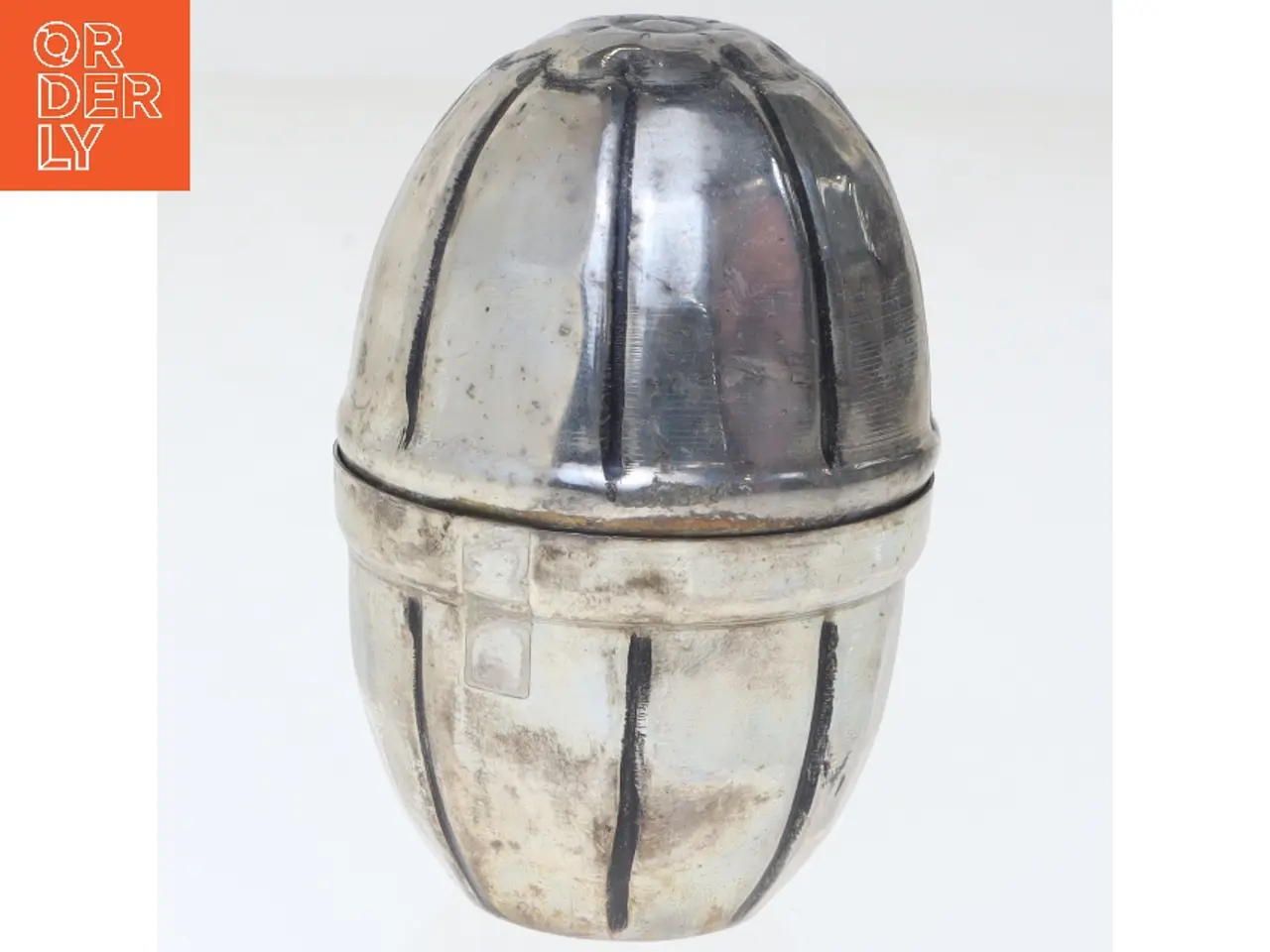 Billede 1 - Lille ægformet metaldåse (str. 8x5 cm)