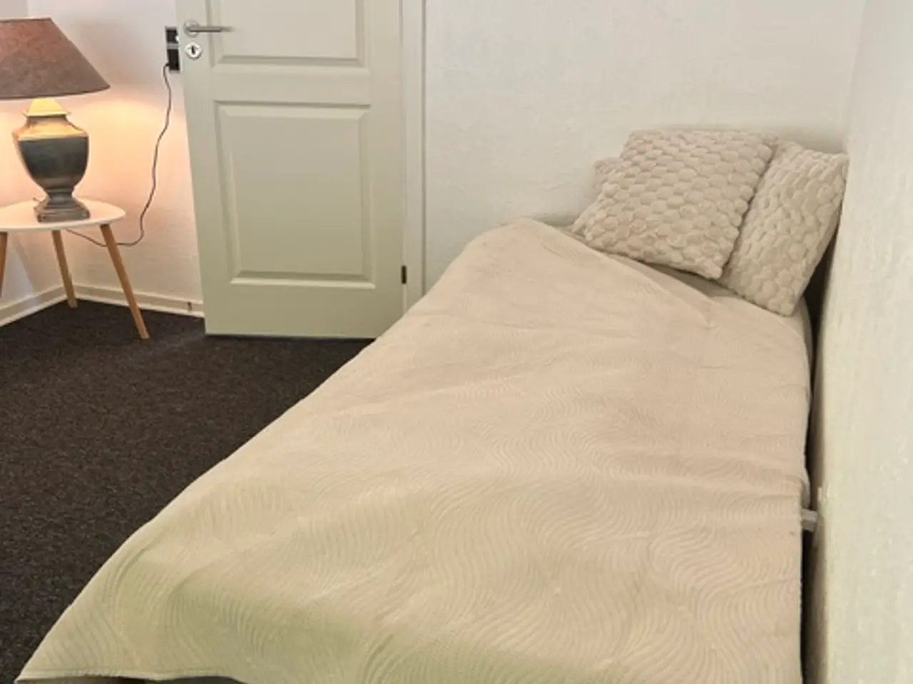 Billede 1 - Pæn velholdt elevationsseng
