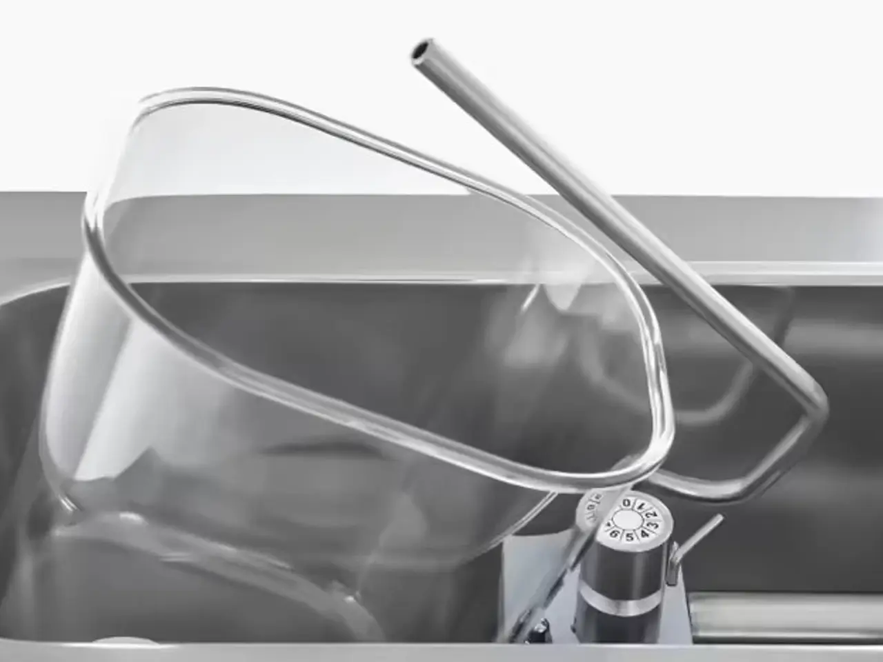 Billede 3 - Flødeskumsmaskine 2 liter – 100 L/pr time