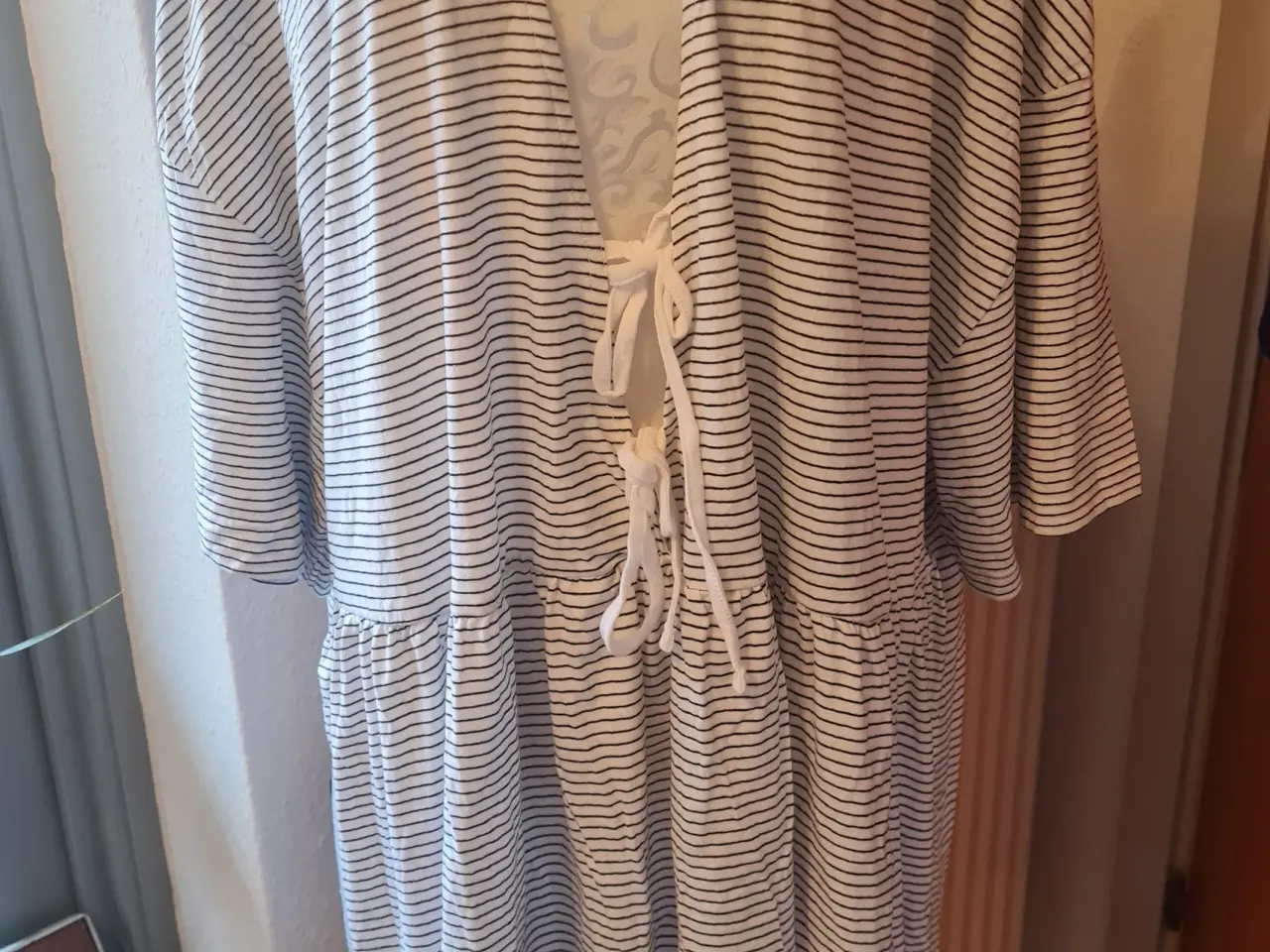 Billede 1 - Ubrugt tunika/kjole str 58 Asos